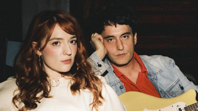 Maria Antonietta e Colombre, la felicità è democratica e noi la rapiniamo