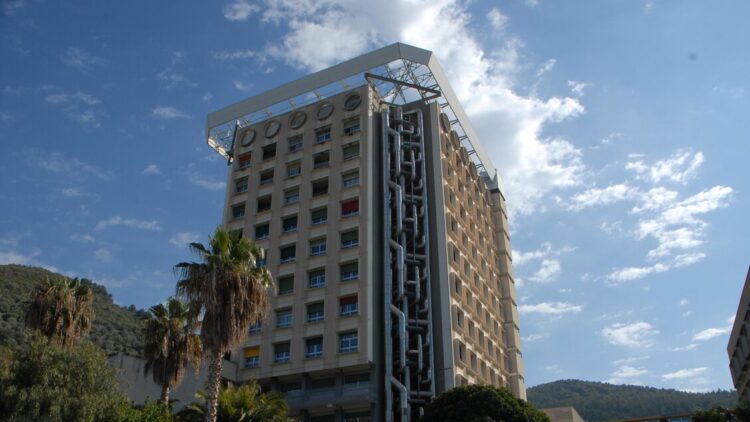 Fico ‘il Ruggi non sarà commissariato, presto un un nuovo direttore’