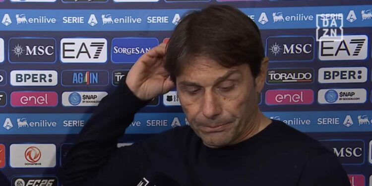 Conte durissimo, ne ha per tutti: “Così li ammazzate”. Poi scappa: “Troppo incazzato”
 