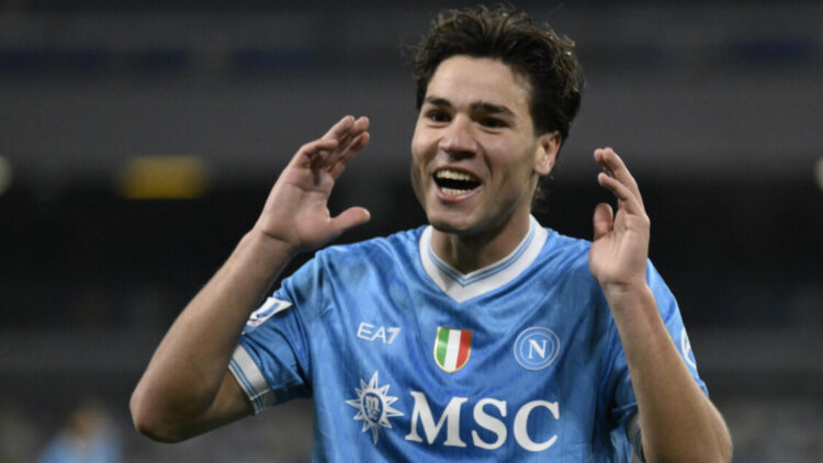 Ancora Vergara e poi Gutierrez, il Napoli batte la Fiorentina 2-1 al Maradona