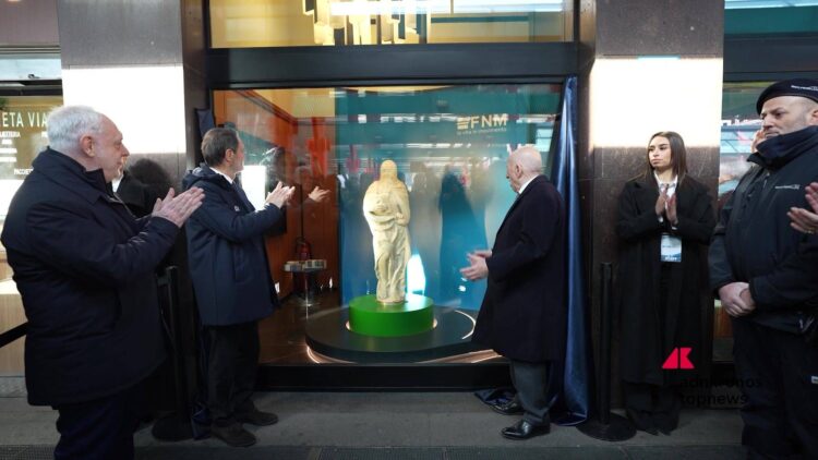 Arte: Fnm ‘adotta’ il “Santo barbuto con Libro” del Duomo di Milano e gli restituisce splendore