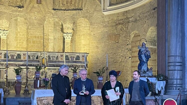 Grossman, ‘sempre più israeliani tentati da ideologie razziste’