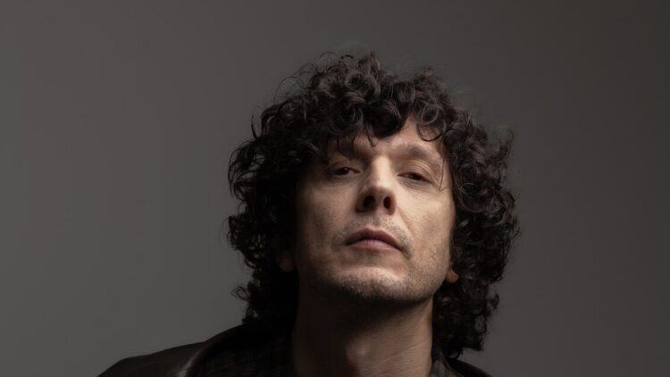 Ermal Meta, una ninna nanna per i bimbi spezzati di Gaza ‘figli di tutti’