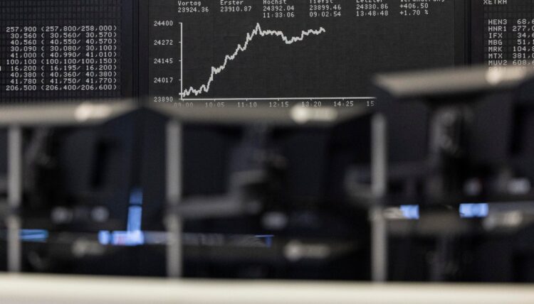 Spread Btp-Bund a 61 punti e rendimenti a 3,36%, i titoli di Stato in cui investire