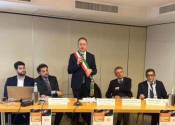 Francesco Morra eletto presidente Anci Campania