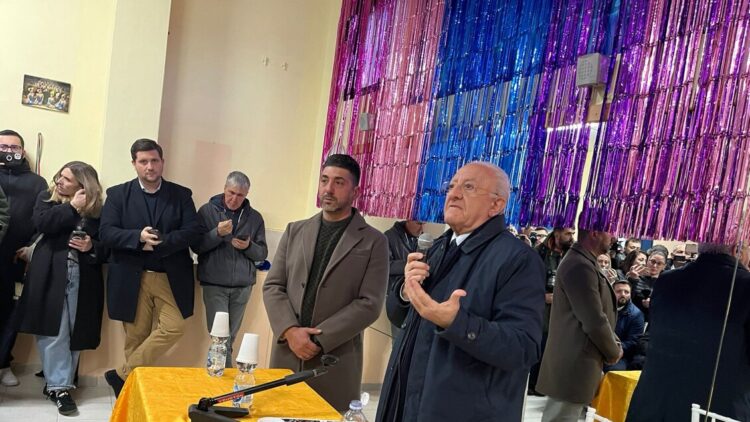 De Luca candidato sindaco a Salerno, al via tour nei quartieri