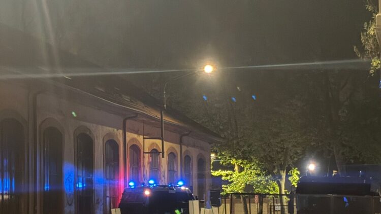 Tensioni a Torino tra antagonisti e forze dell’ordine durante Street Parade