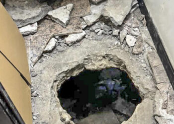 Rapina in banca, caccia agli indizi nel sottosuolo e nel registro del caveau