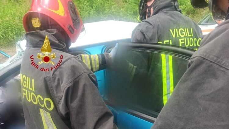 Tir contro auto sull’A1, anche un minorenne tra i tre feriti