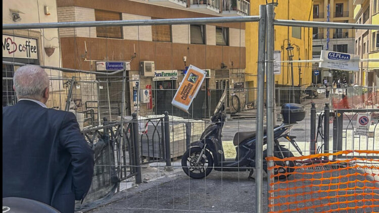 ‘Non c’è più spazio per i delinquenti’, a Salerno la ricetta di De Luca