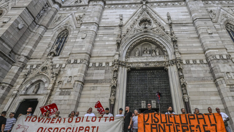 Durigon a cardinale Napoli, ‘progetto tirocinanti sospeso per rilevanti anomalie’