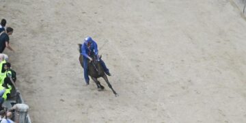 Palio Siena, vince la contrada del Nicchio