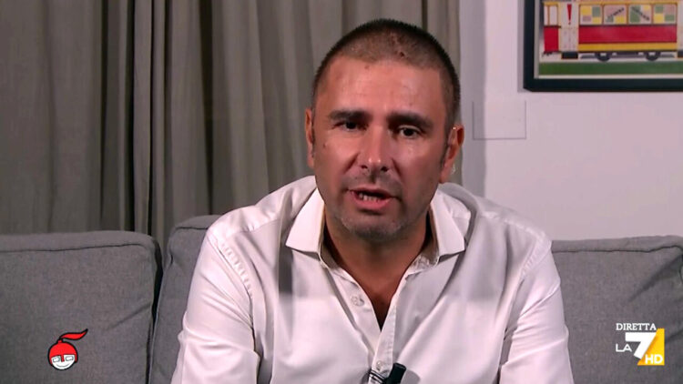 Di Battista, mi hanno asportato un tumore, ora mi devo curare