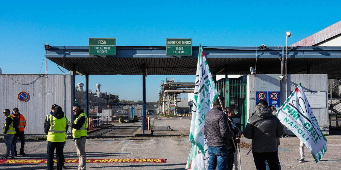 Trasnova, verso una soluzione per 32 lavoratori in Campania