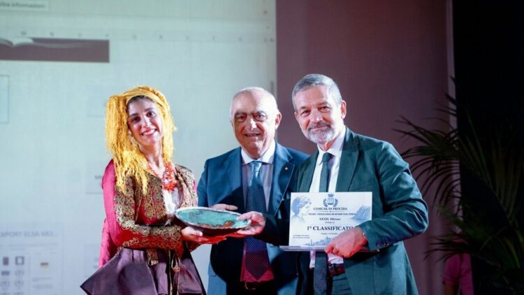 Premio ‘Procida-Isola d’Arturo Morante’, vince Zaccuri con ‘Le Ombre’