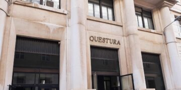 Tentato omicidio di un finanziere a Bari, arrestato un 15enne