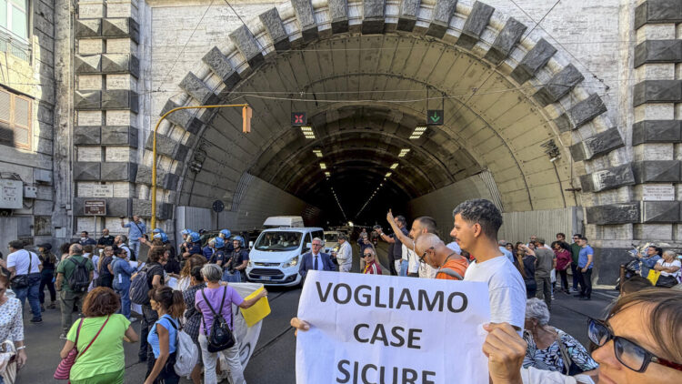 Campi Flegrei, Fico e incontrano delegazione residenti immobili Acer