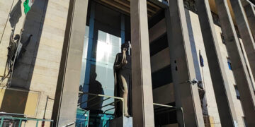 ‘Appoggiò solo le mani sul seno’, prof. assolto dal Tribunale e Pm chiede 6 anni