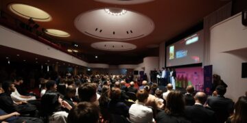 Il corto ‘È più difficile’ contro il cyberbullismo presentato in un incontro a Venezia