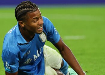 Neres infortunato, infermeria Napoli piena: cosa si è fatto e i tempi di recupero
