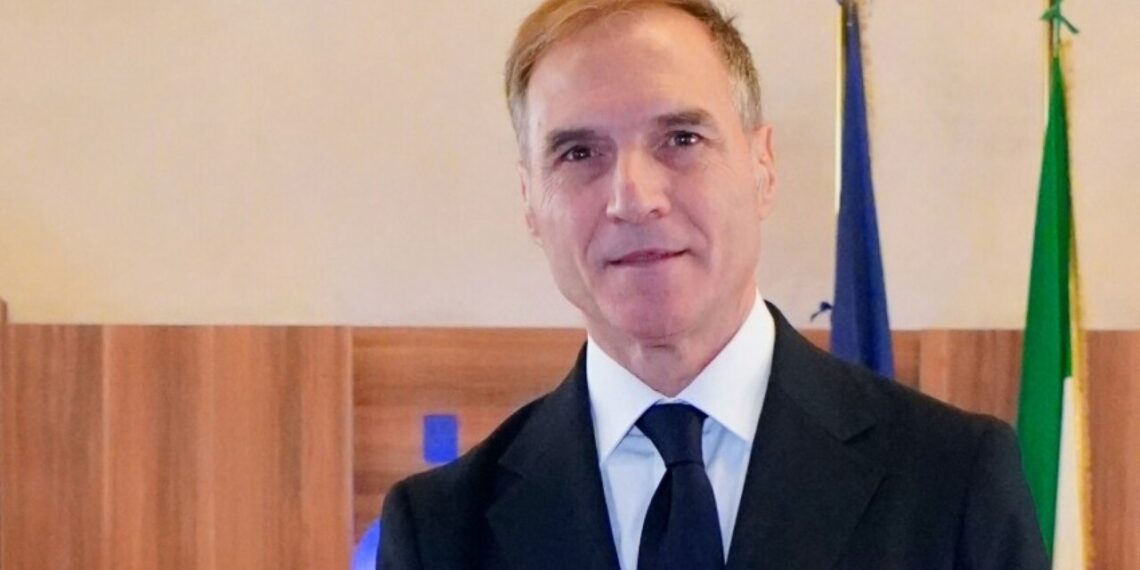 Polizia: Fausto Lamparelli nuovo questore di Napoli