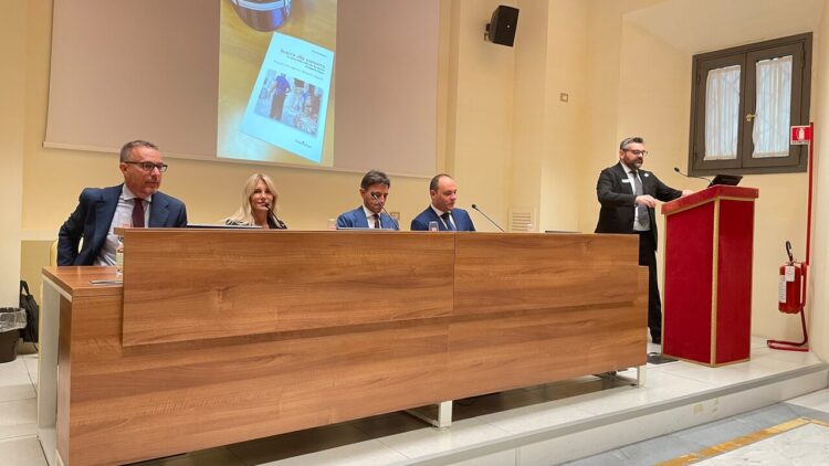 Presentato in Senato il libro “Scacco alla camorra” di Ciro Formisano