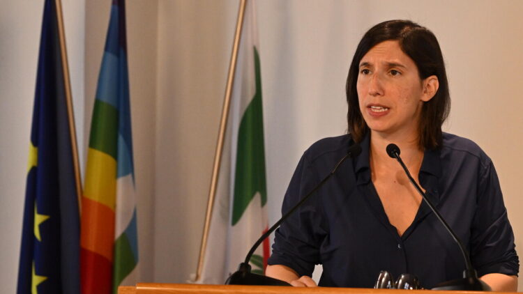 Schlein ai 5s: ‘Abbiamo il doppio dei vostri voti’. Conte la sfida alle primarie