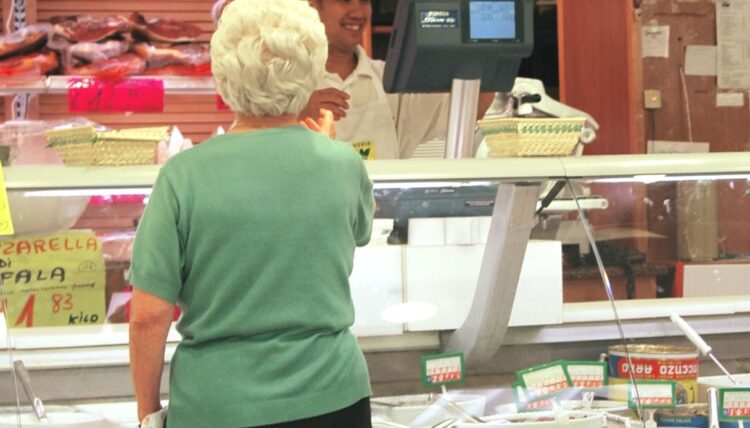 Pressione fiscale al 43,5%, nel secondo semestre si conferma la più alta dal 2015